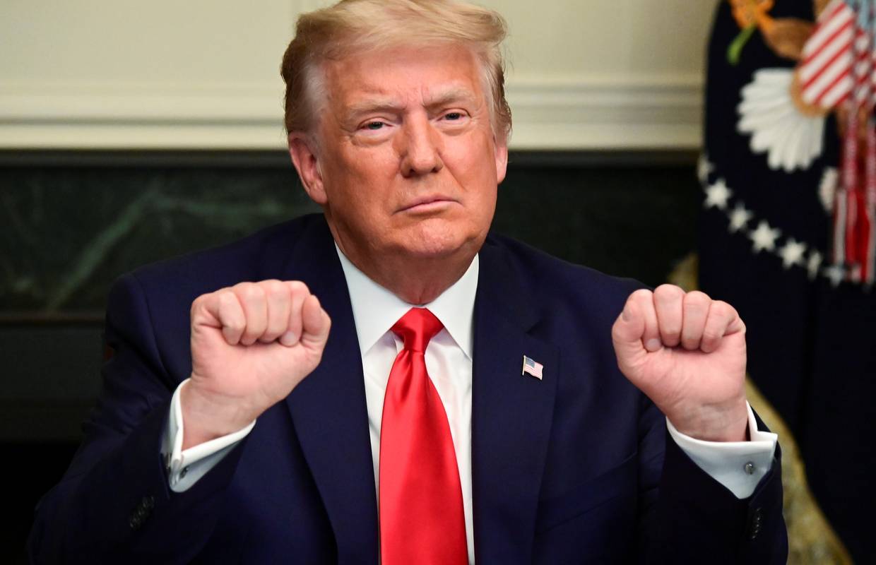 Trump prijeti da neće potpisati zakon o pomoći ugroženima pandemijom korona virusa