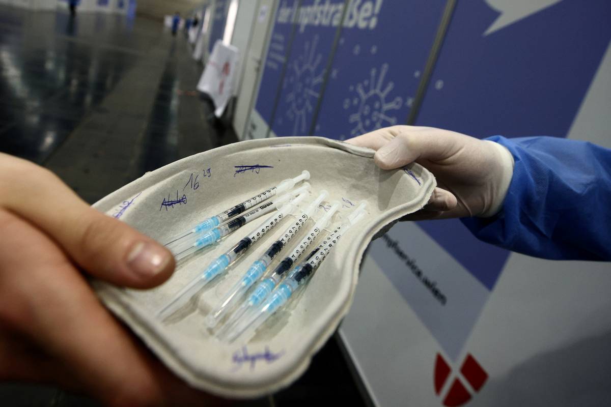 Imamo tehnologiju i pogone: Cjepiva protiv korona virusa mogli bi proizvoditi u Hrvatskoj