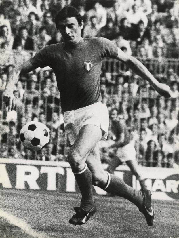 Italian football player Gigi Riva, Italy 1970