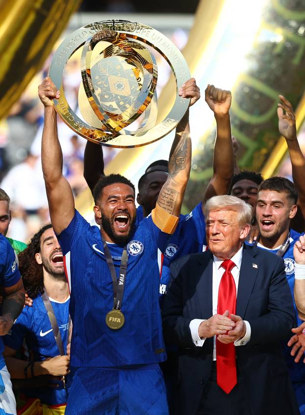 FIFA Club World Cup - Final - Chelsea v Paris St Germain