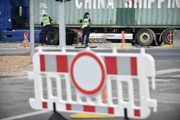 Zagreb: U prometnoj nesreći poginula je pješakinja