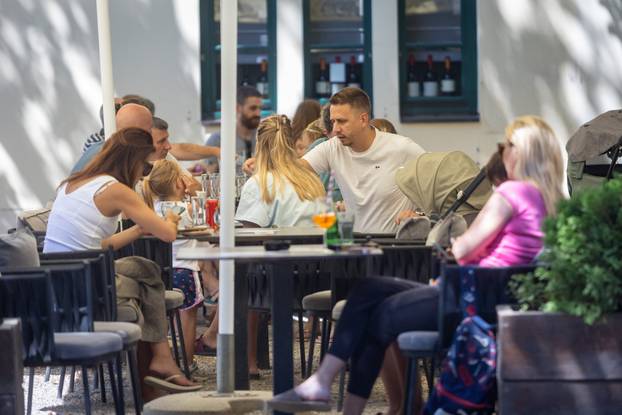 Zagreb: Ljetni dan u parku Maksimir