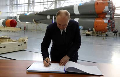 Putin poslao 'Bijele labudove' iznad Barentsovog mora: Oni mogu lansirati nuklearne glave