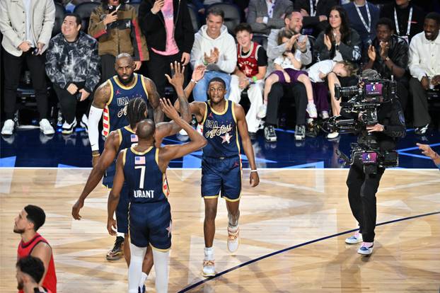 FOTO Poznati na NBA all staru: Kraljevski par privukao poglede