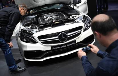 Daimler povlači sve aute sa softverom koji lažira emisije