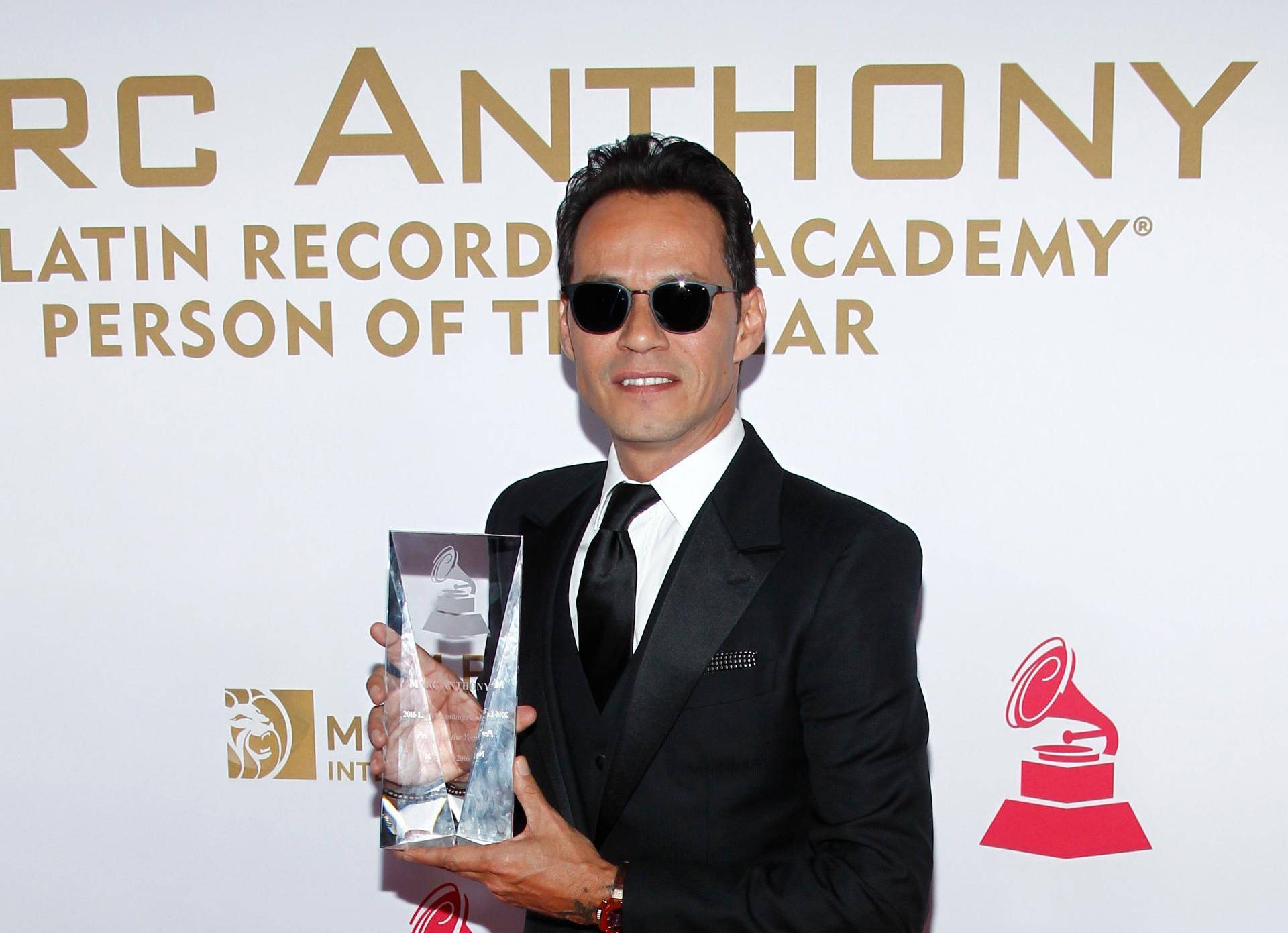 2016 Latin Grammy Awards - Person of the Year - Arrivals