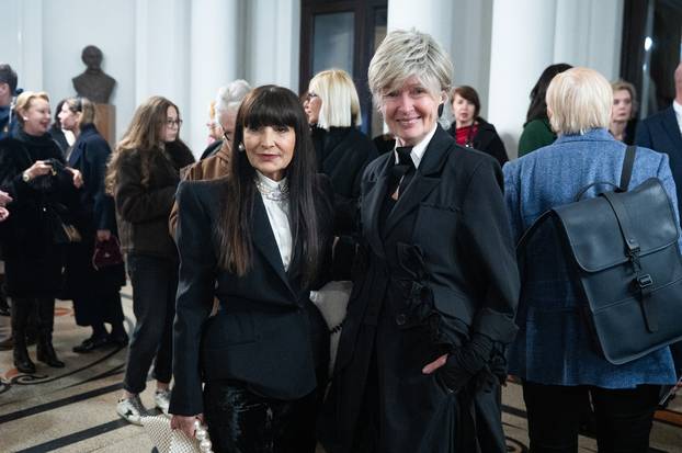 Zagreb: Dolazak poznatih na premijeru baleta Trnoružica