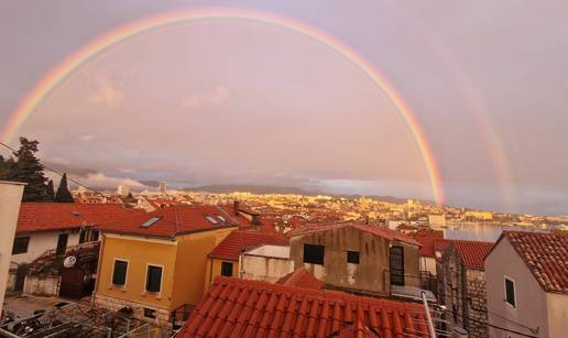FOTO Duga razveselila Spli&cacute;ane: 'Nikad ljep&scaron;u nisam vidio!'