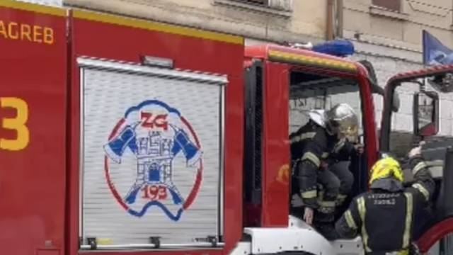 Vatrogasci održali vježbu na Plitvicama: Bile su im dovoljne tri minute za intervenciju