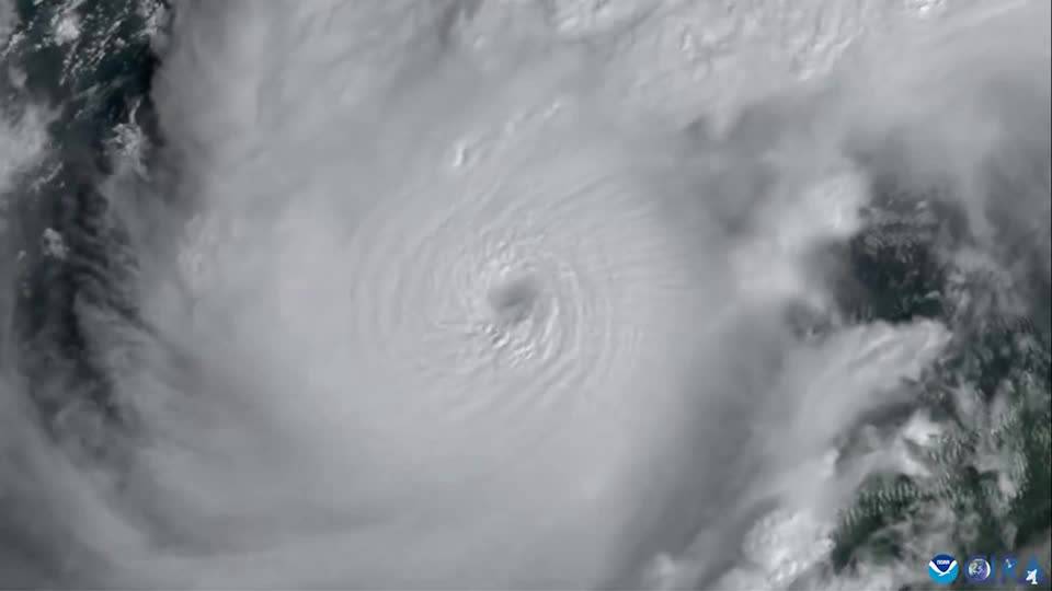 Footage from ISS shows the eye of Hurricane Milton