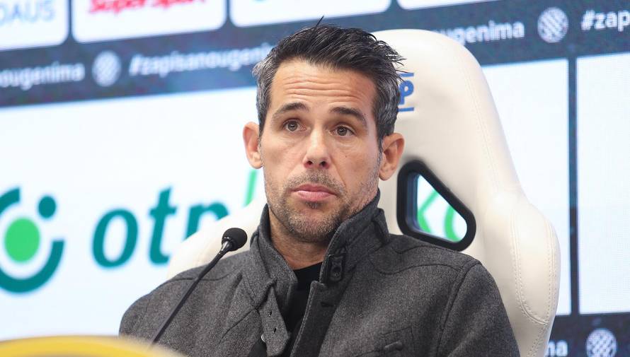 Split: Mislav Karoglan na konferenciju za medije nakon utakmice