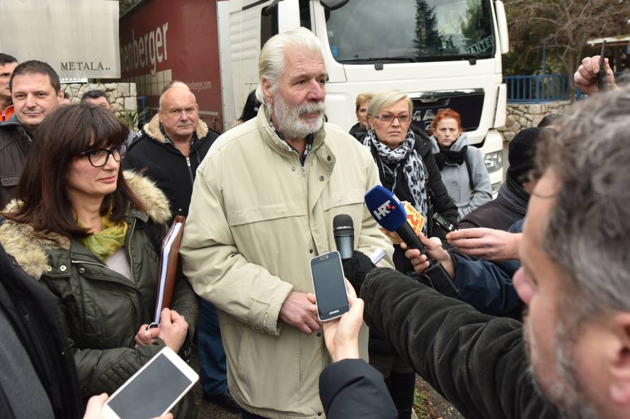 'Stečajni upravitelj pogoduje Impolu. Di su pare za radnike?