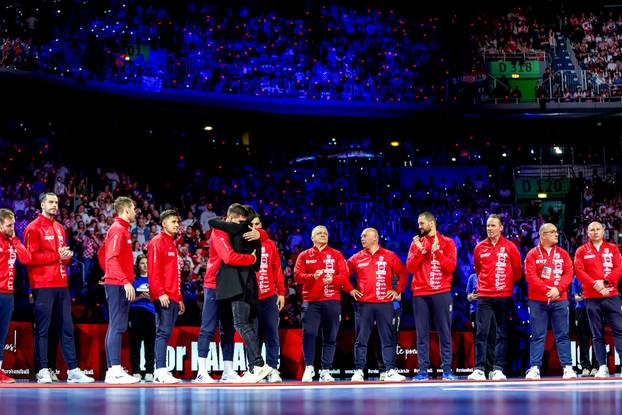 Zagreb: Svečana oproštajna ceremonija hrvatskih rukometnih legendi Domagoja Duvnjaka, Igora Karačića i Ivana Pešića