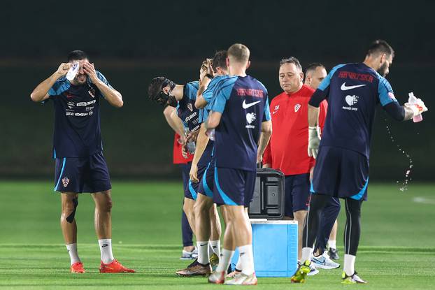 Prvi trening Hrvatske nogometne reprezentacije na trening kampu Al Ersal 3 u Dohi