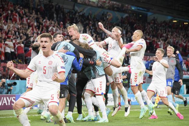 Soccer EURO 2020 preliminary round / Russia - Denmark 1: 4.