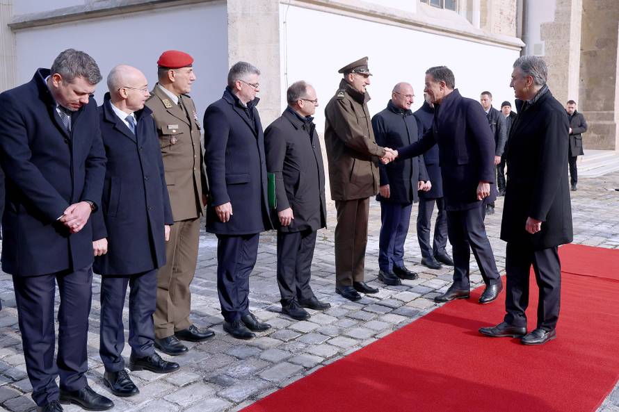 Zagreb: Plenković u Banskim dvorima primio glavnog tajnika NATO-a Marka Ruttea