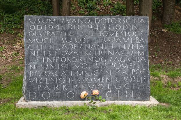 Gradonačelnik Zagreba Tomislav Tomašević otkrio spomen ploču te položio vijenac na spomenik u Spomen-parku Dotrščina