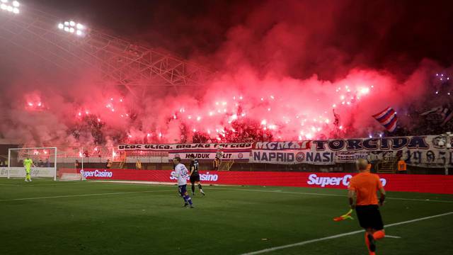 Split: Torcida za vrijeme utakmice Hajduk i Dinamo