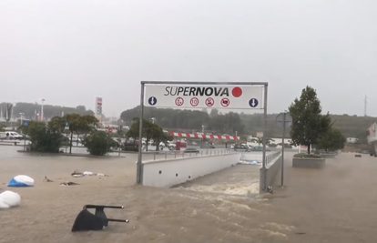 Potop Supernove: Neobjavljeni video shopping centra u Zadru