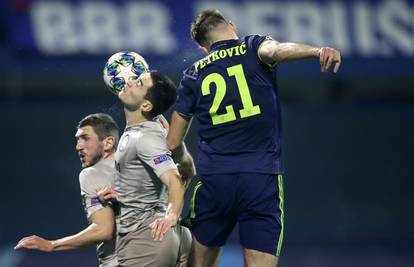 Petković prvo spasio Dinamo pa asistirao Ivanušecu za gol