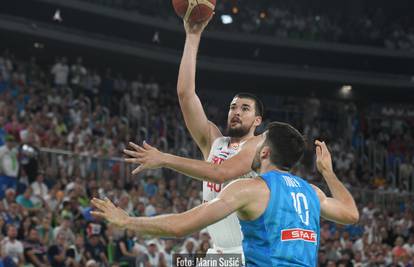 Zubac: Poraz od Slovenije bio nam je kao šamarčina. Napunite dvoranu, idemo srušiti Finsku!