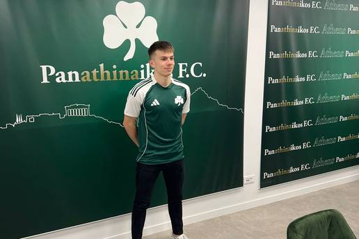 EKSKLUZIVNO Prve fotografije Jagu&scaron;i&cacute;a u zelenom dresu: Sada je slu&zcaron;beno u Panathinaikosu!