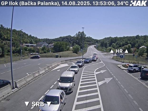 FOTO Stiže nam novi produženi vikend: Pogledajte stanje na cestama, polako se gužvaju...