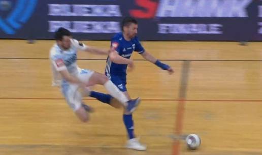 VIDEO Suda&ccaron;ka kontroverza u finalu Kupa: Pogledajte start igra&ccaron;a Rijeke - za &zcaron;uti karton!?