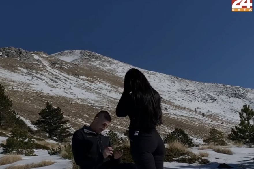 Snježne zaruke: Zaprosio ju je na 1280 metara nad morem gdje su se i zaljubili