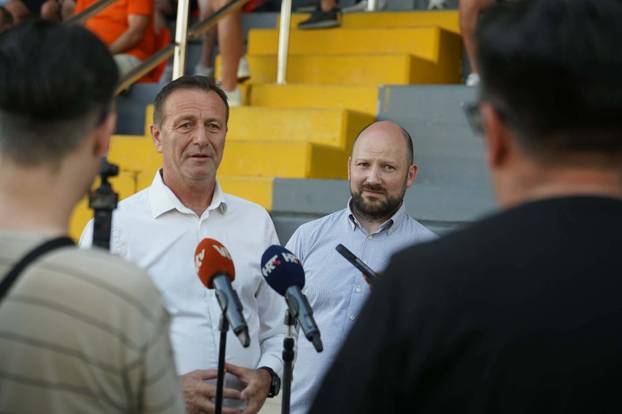 FOTO Kultni navijački klub je otvorio stadion kraj Varaždina! Pogledajte novu 'BumbArenu'