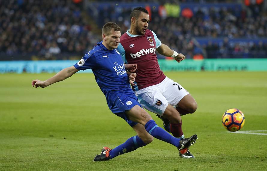 West Ham United's Dimitri Payet in action with Leicester City's Marc Albrighton