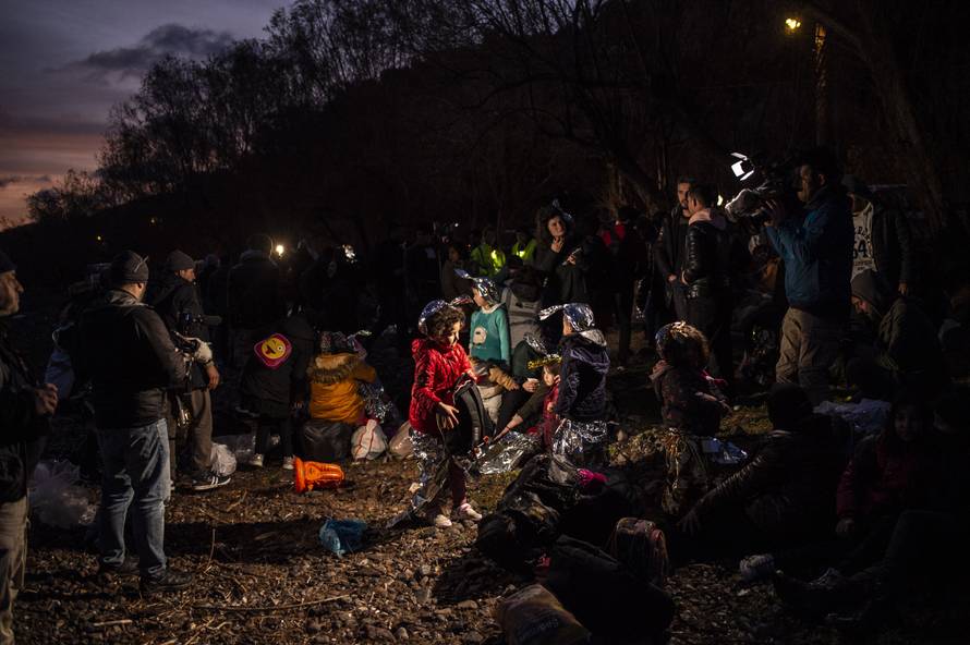 Migranti naviru prema Grčkoj, fotografije su neizmjerno tužne
