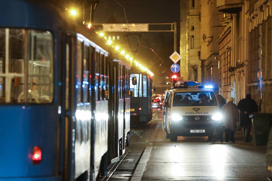 Zagreb: OÄevid prometne nesreÄe u MihanoviÄevoj ulici