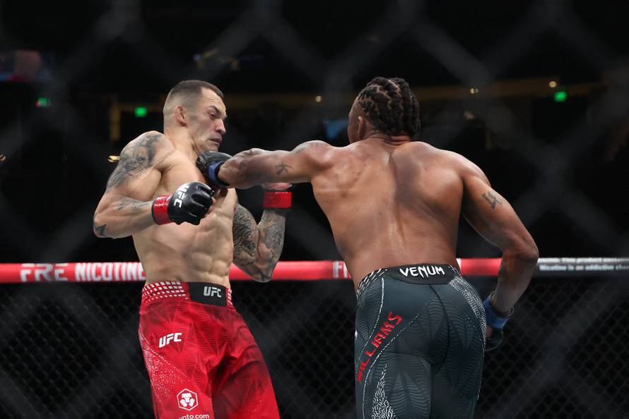 MMA: UFC 332