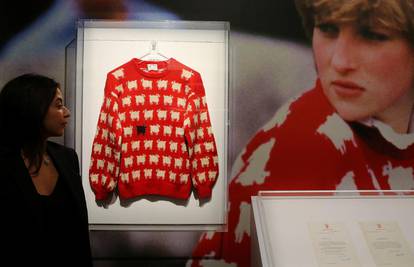 Džemper princeze Diane prodali za više od milijun dolara: 'Ima čaroban crno-bijeli motiv ovce'