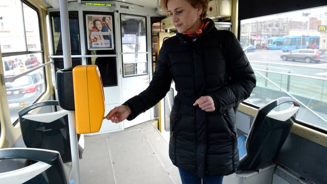 Sandra Švaljek ne zna koliko košta tramvajska karta ZET-a?