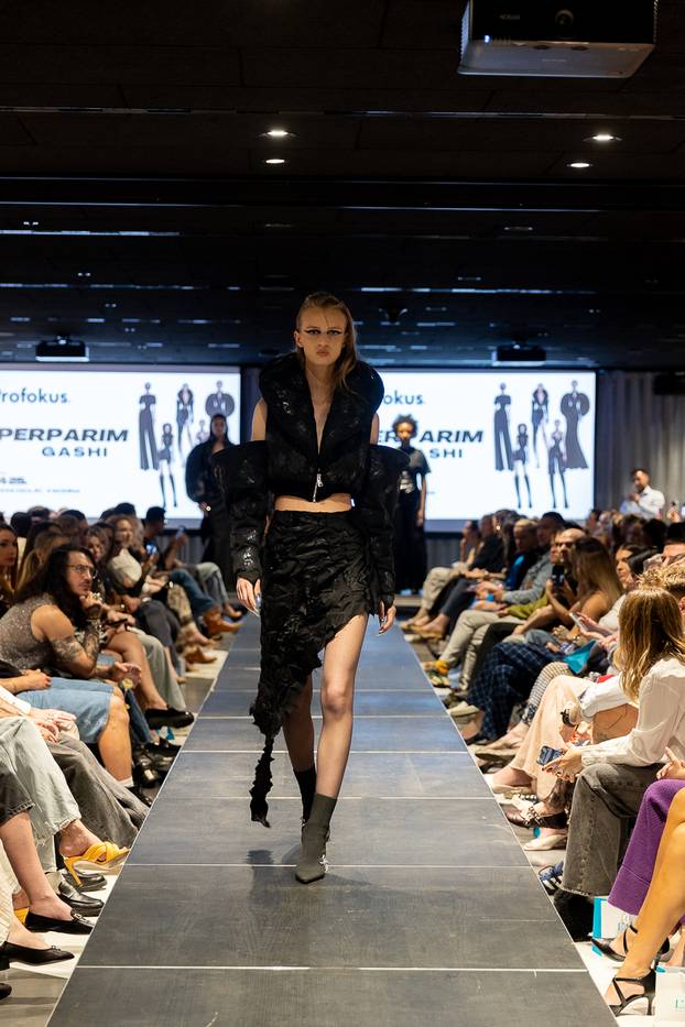 Polaznici Profokusa predstavili vlastite modne kreacije na reviji