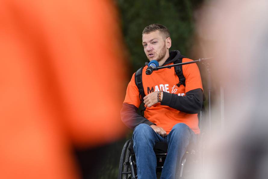 Zagreb: Povodom obilježavanja Svjetskog dana multiple skleroze održan 8. MS walk 