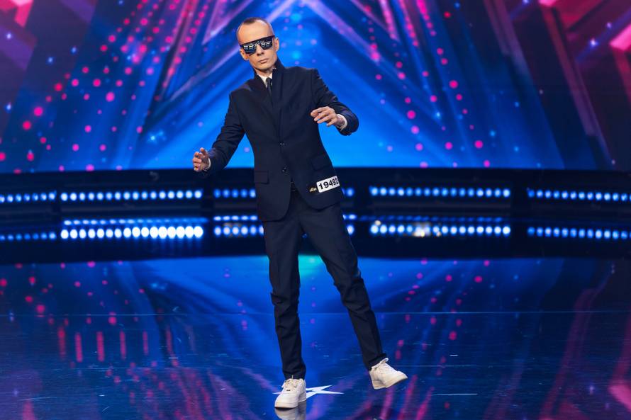 'Jedan od najboljih ikad': Filipinac pjesmom 'Lutka' zaslužio Martinin zlatni gumb