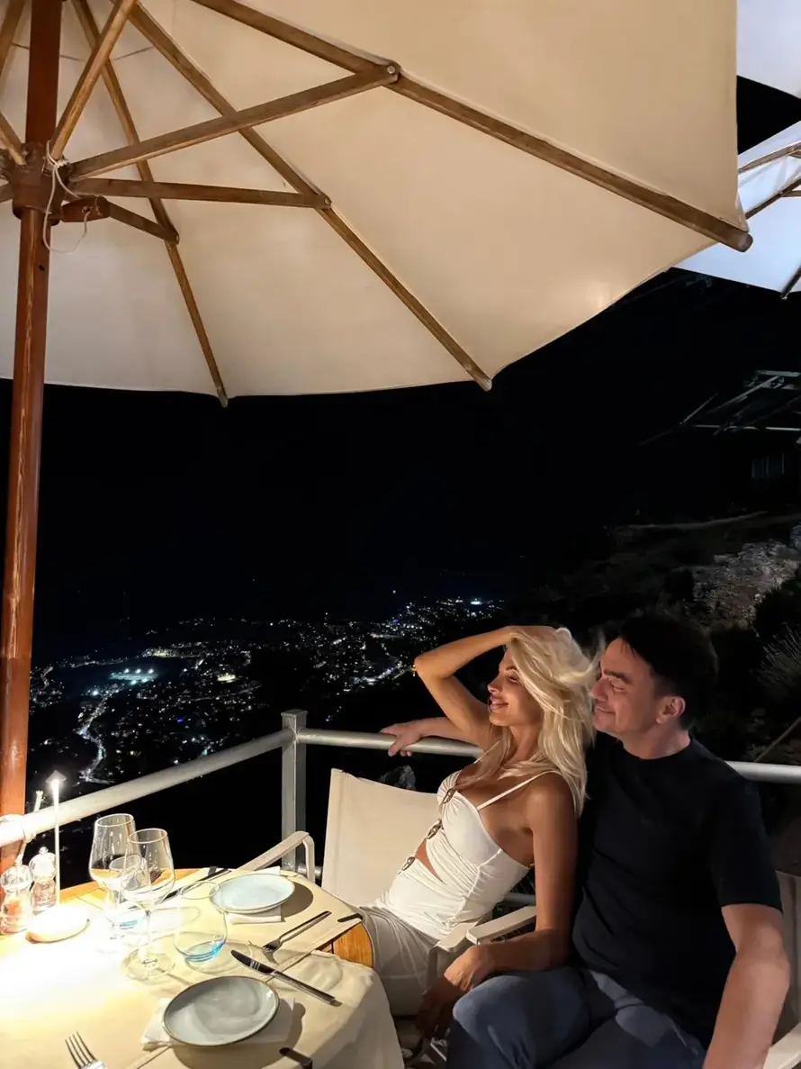 Jole raznježio sve fotografijom sa suprugom: 'Večeri s tobom'