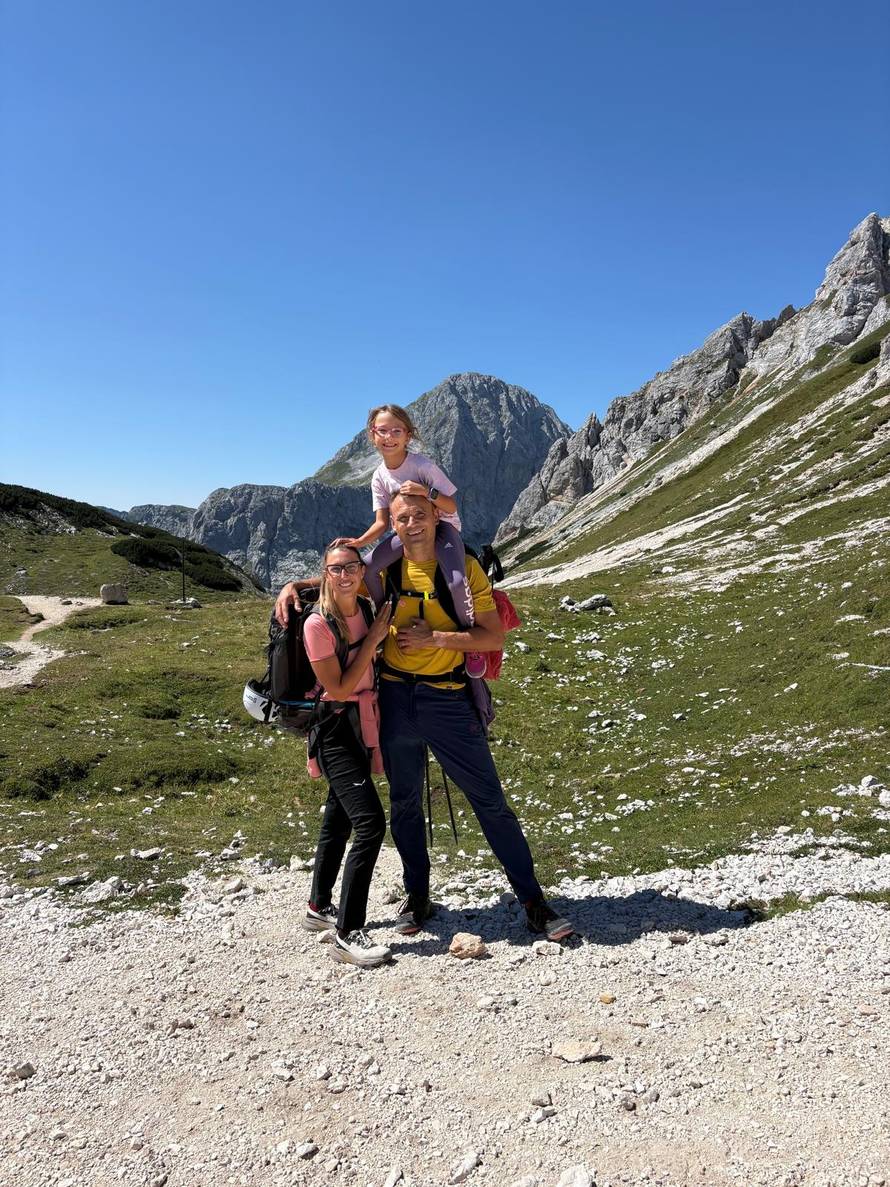 Angela (7) je djevojčica bez granica! 'Ne idem još ni u školu, a već sam osvojila Triglav'
