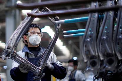 I autoindustrija pomaže te proizvodi maske, respiratore...