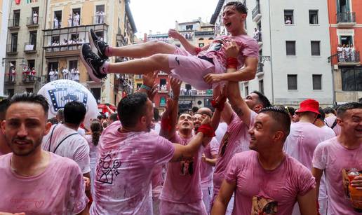 Propalestinska skupina otvorila poznati festival svetog Fermina