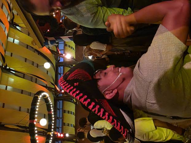 FOTO 24sata na Oktoberfestu:  Evo koliko košta krigla pive!