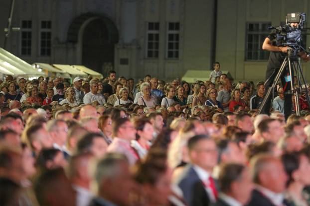 Svečano otvorenje 59. Đakovačkih vezova