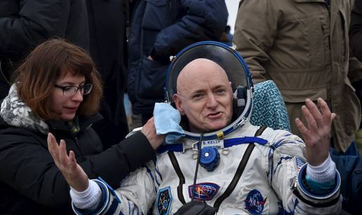 Nakon godine dana u svemiru astronaut se vratio na Zemlju