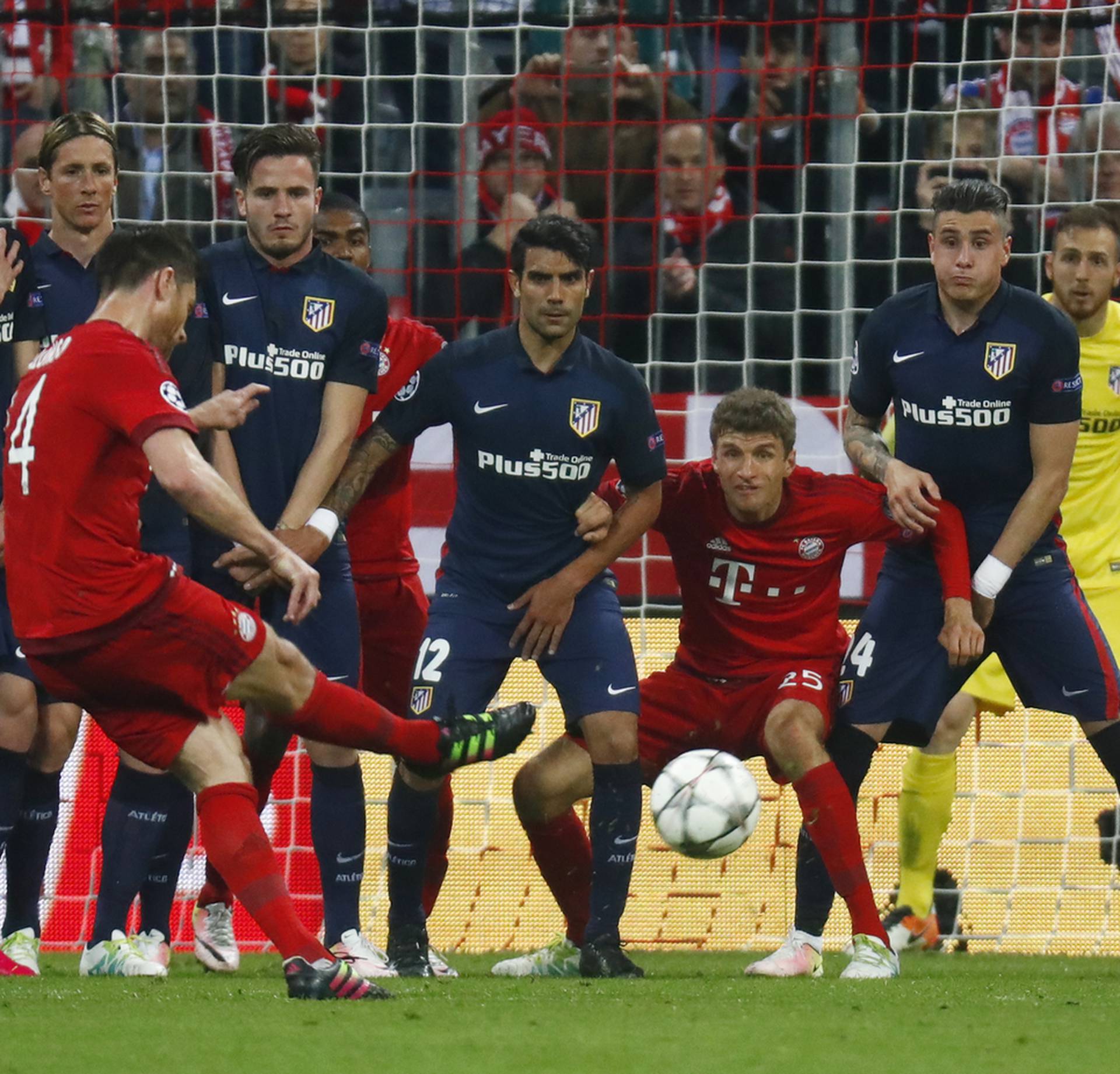 Bayern Munich v Atletico Madrid - UEFA Champions League Semi Final Second Leg