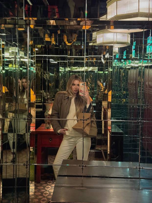 FOTO Zgodna, plavokosa i domaćica: 'Svi misle da mi je super, ali ja sam iscrpljena'