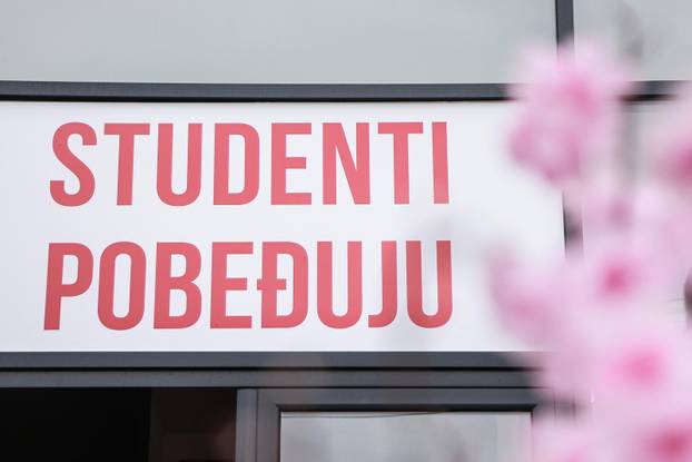 "Studentska lista - Studenti pobjeđuju!" diljem Srbije skupljaju potpise za izbore