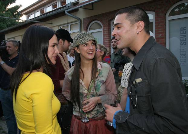 ARHIVA - Otvaranje dućana Roberta Severa na Novoj vesi